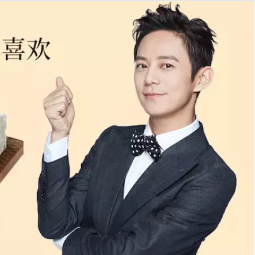 圍觀 | 何炅·吳京·劉昊然·最愛 . . . . .