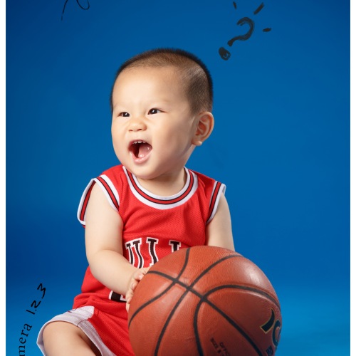 1歲男孩