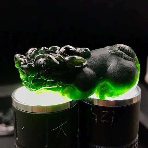 翡翠貔貅