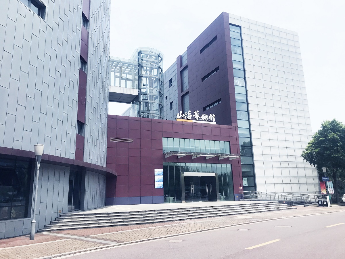 嘉懿，你是爸爸妈妈最大的骄傲！