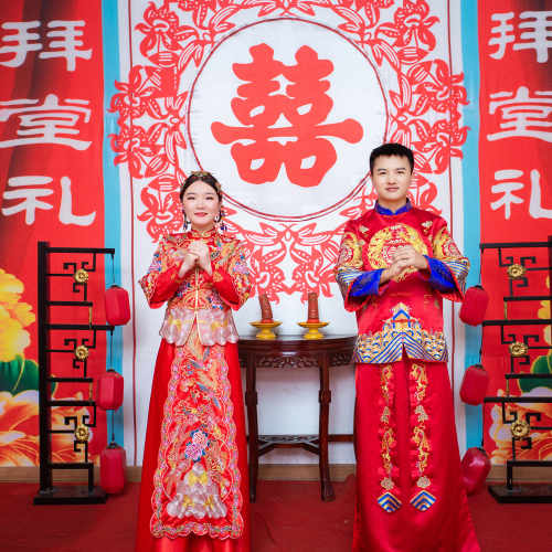 老铁，快来喝喜酒啦