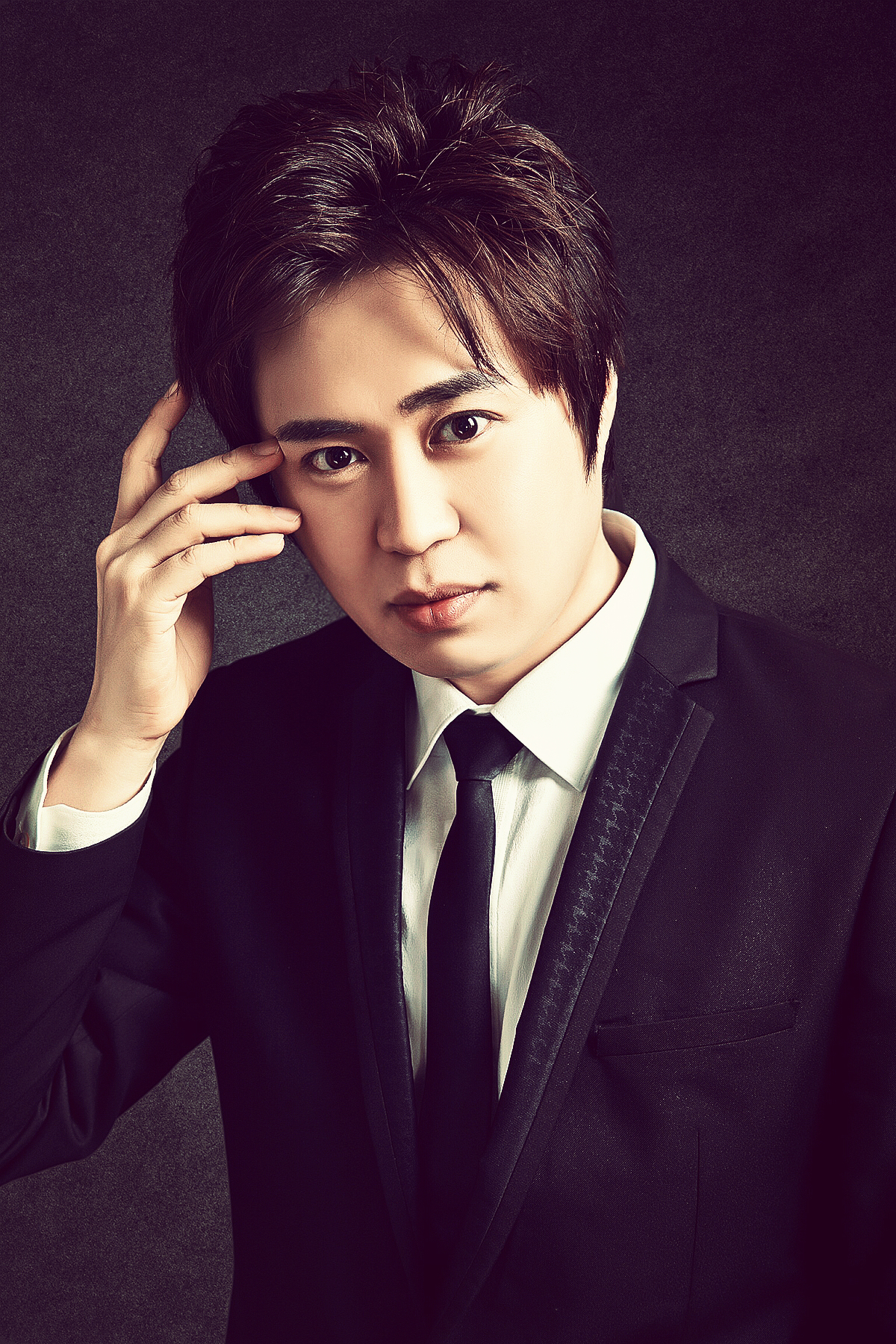 传奇演艺特约大师,著名青年作曲家,音乐制作人——董刚